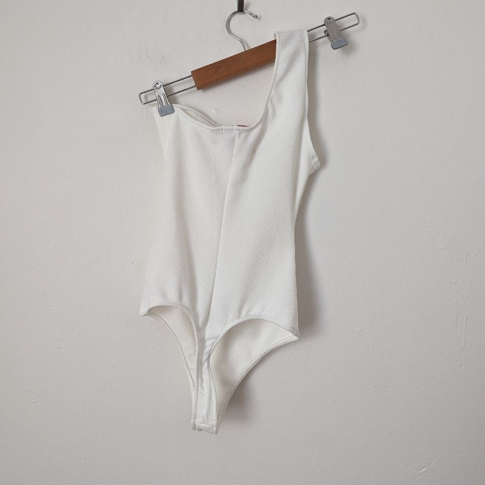 Show Me Your Mumu bone white one shoulder Uno thong one piece bodysuit - Picture 6 of 7